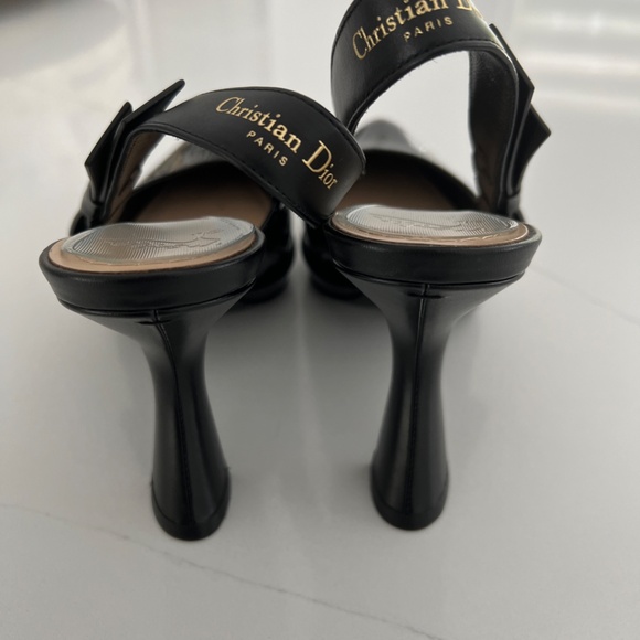 Christian DIOR Black Patent Leather Comma Pointed Toe Sweet D Slingback Heels - Picture 7 of 13